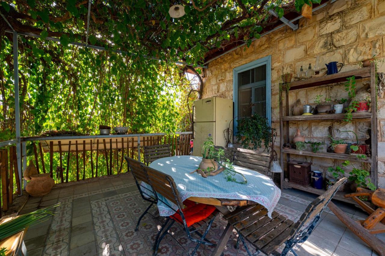 Hemdatya Stone Suites In The Galilee Ilaniya Exterior photo