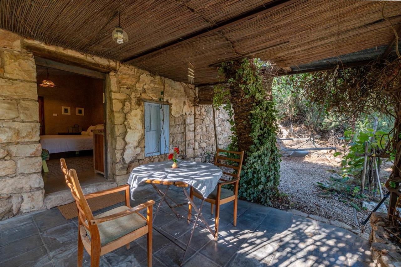 Hemdatya Stone Suites In The Galilee Ilaniya Exterior photo