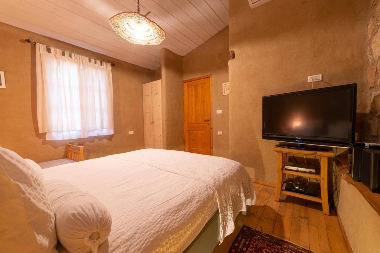Hemdatya Stone Suites In The Galilee Ilaniya Exterior photo