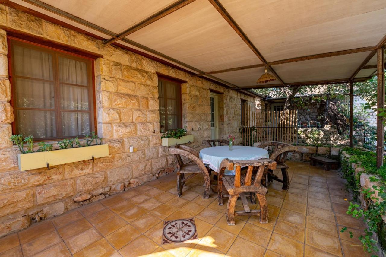 Hemdatya Stone Suites In The Galilee Ilaniya Exterior photo