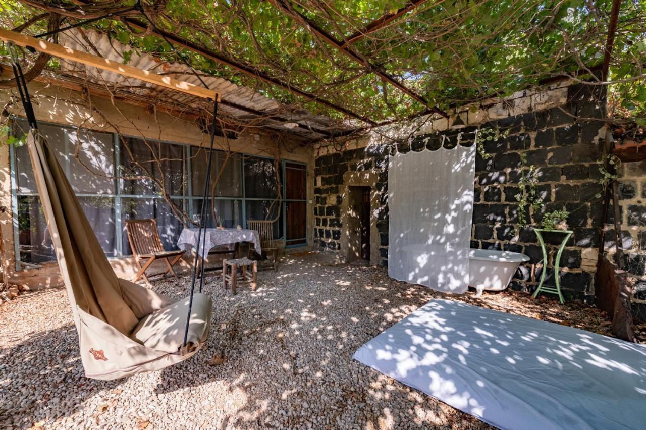 Hemdatya Stone Suites In The Galilee Ilaniya Exterior photo